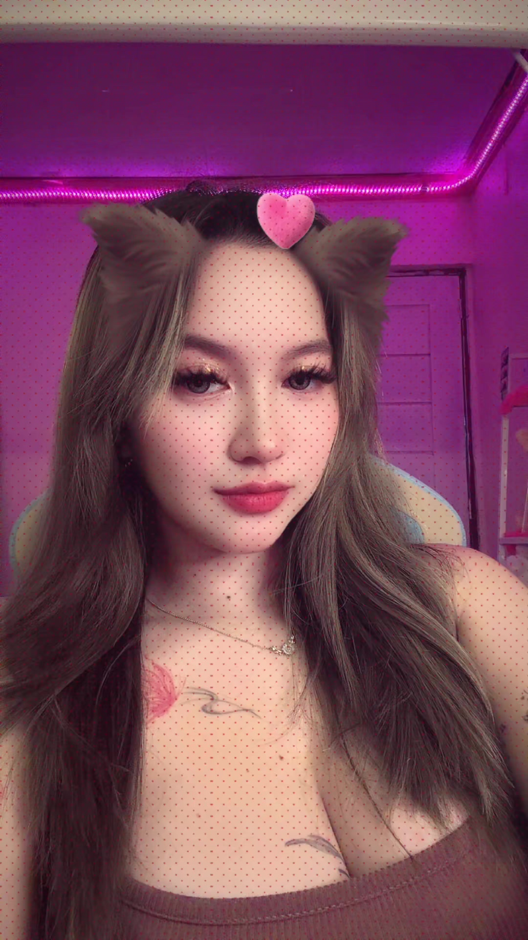 @agandaaa on IG