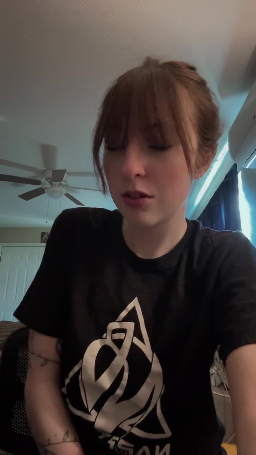 @livylou2020