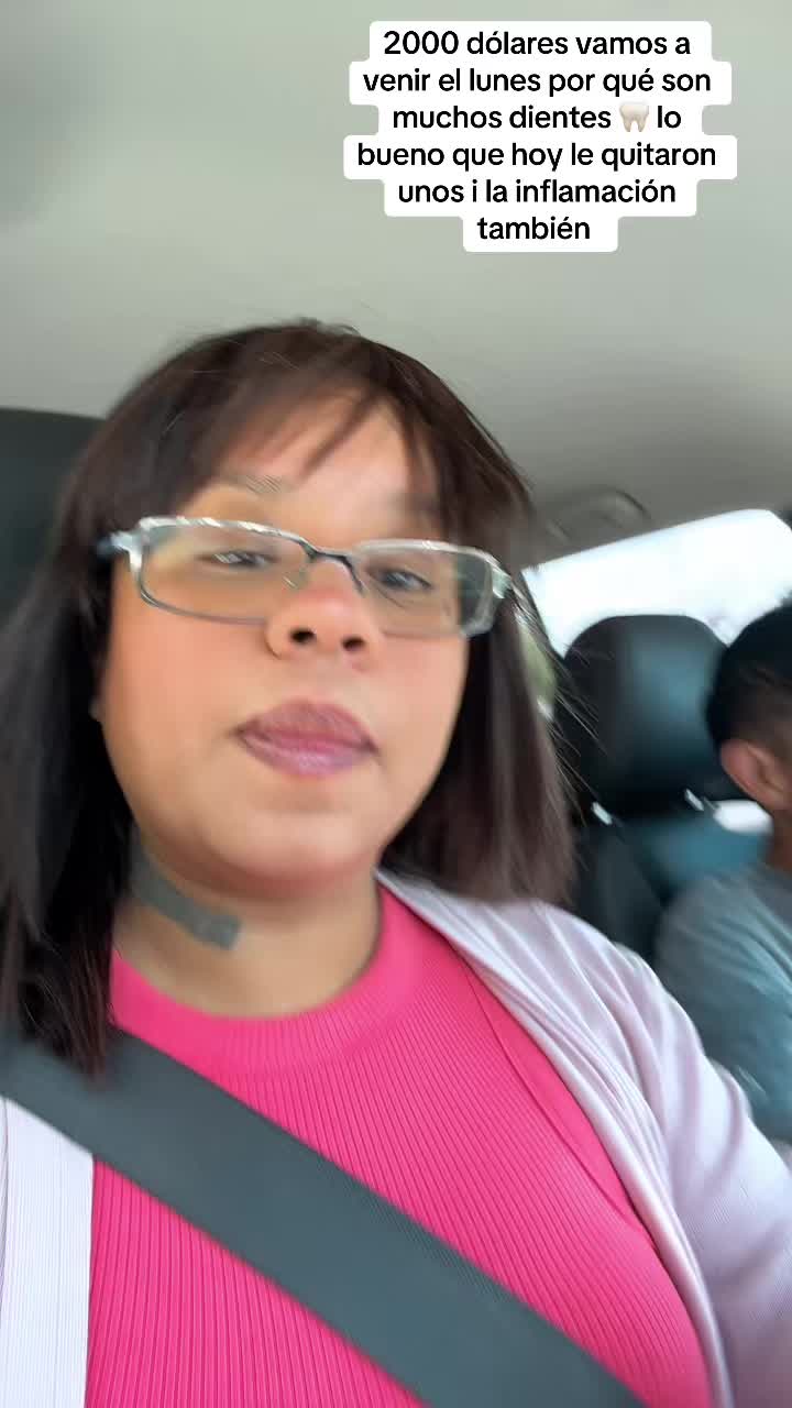 @lalalopez