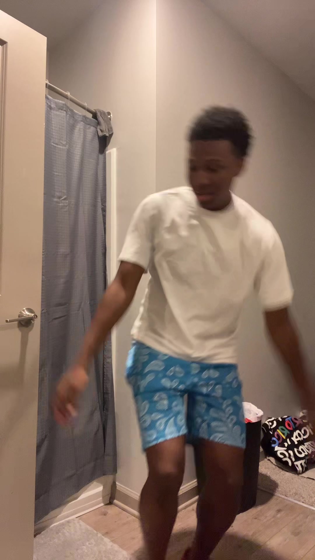 @useruno