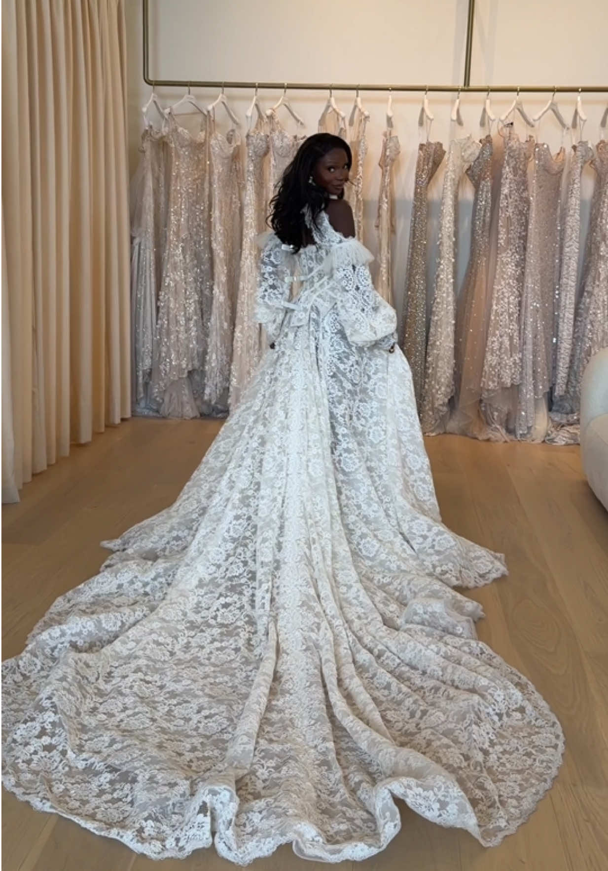 @Galia Lahav