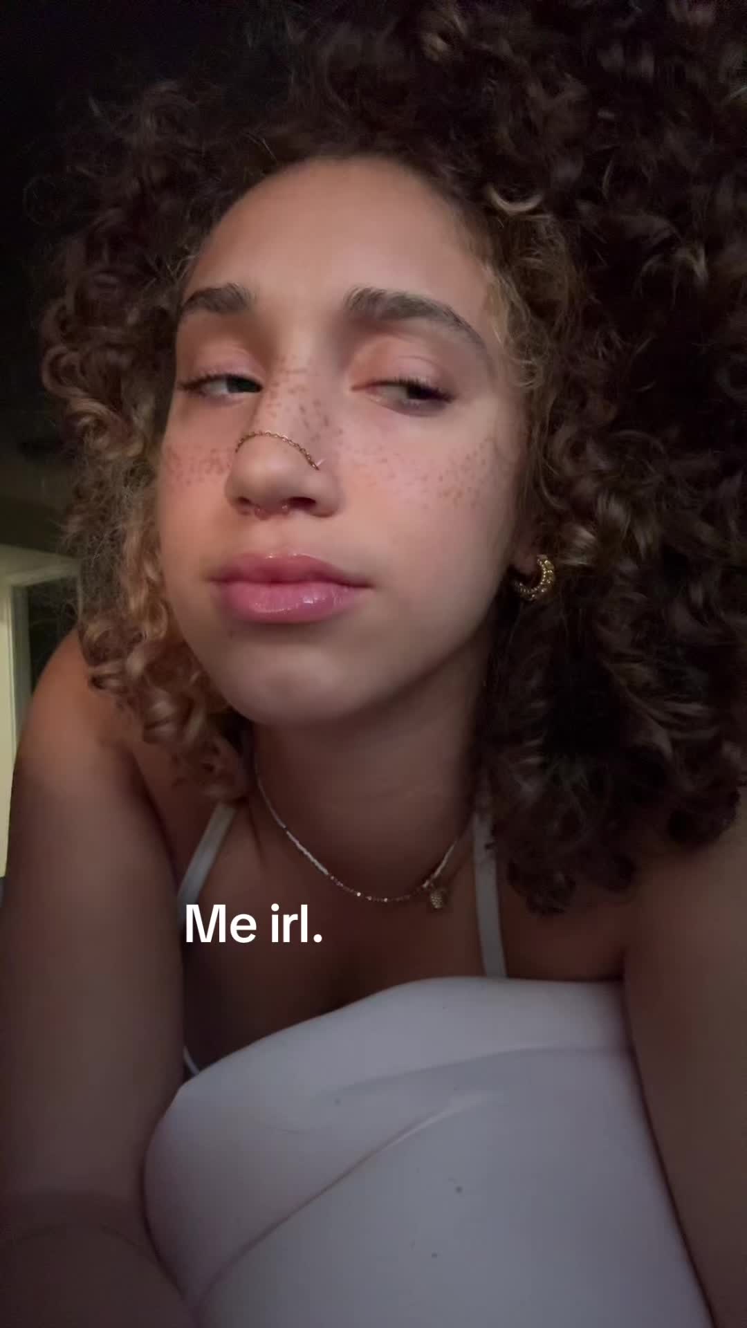 @Lightskinlesbo