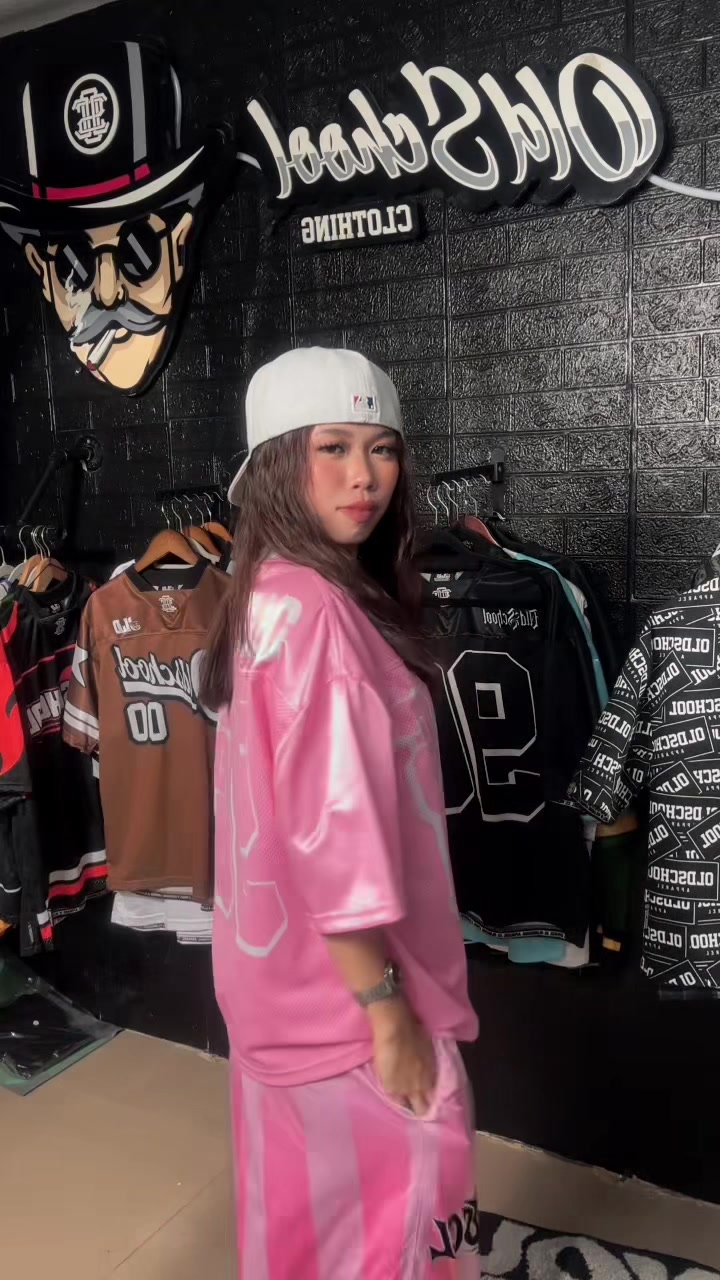 @OLDSCHOOL APPAREL STORE