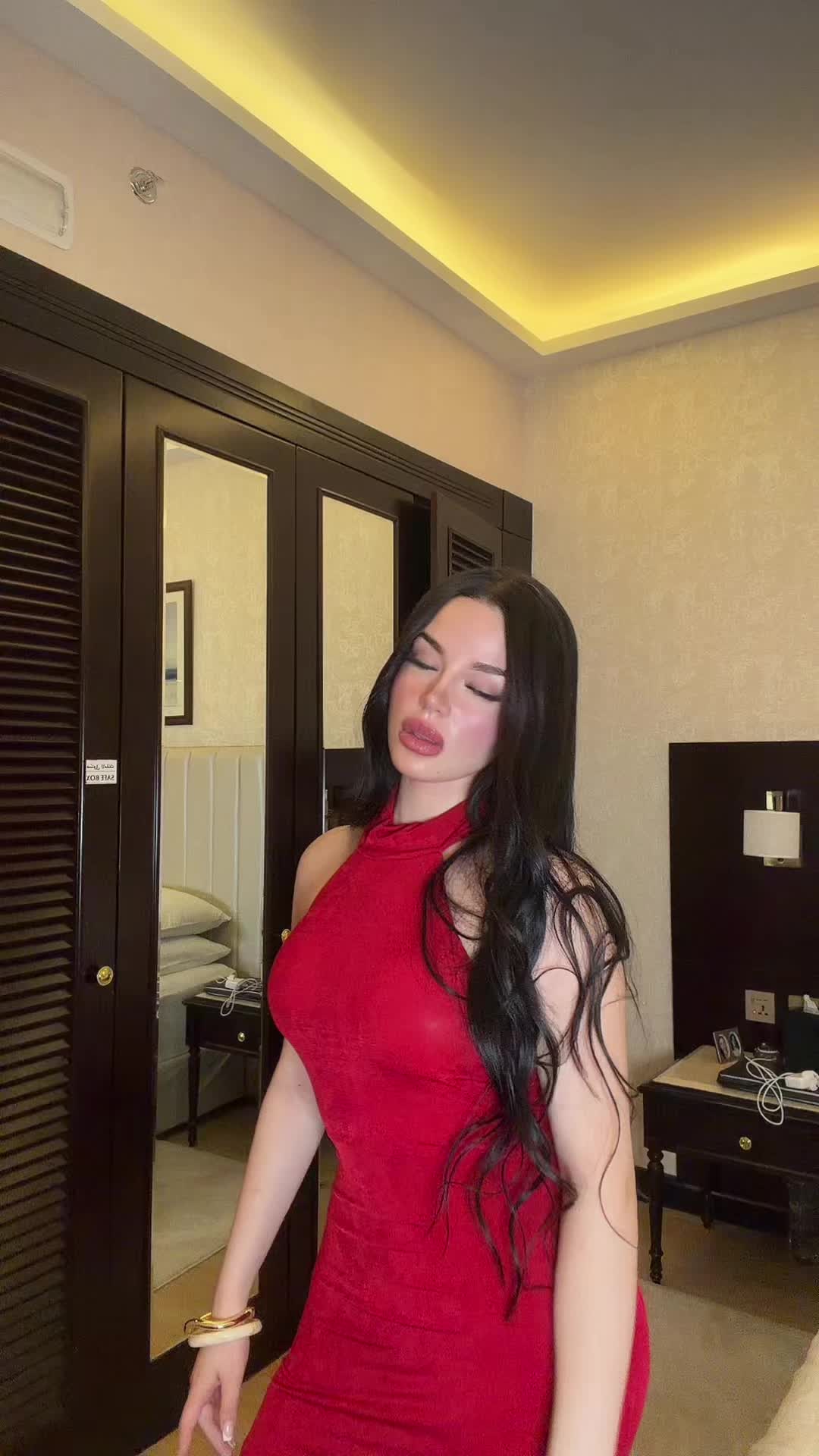 @Paloma