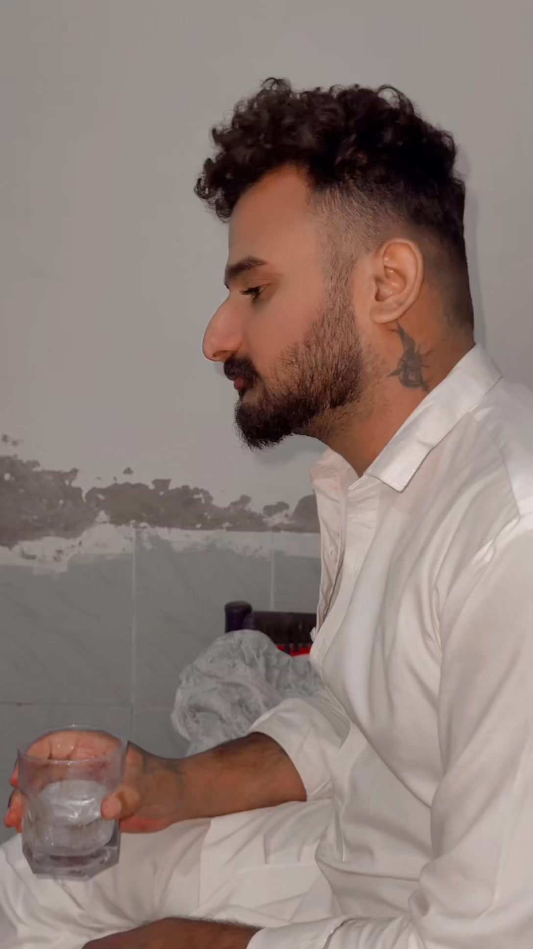 @Hasnain&pi;Bajwa