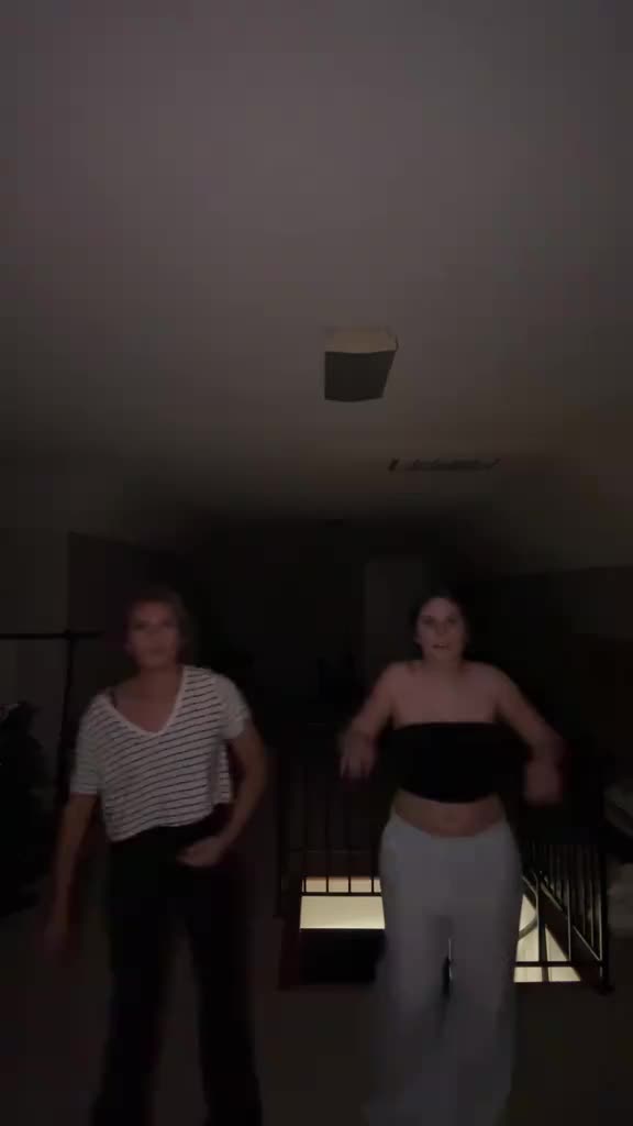 @😏😏