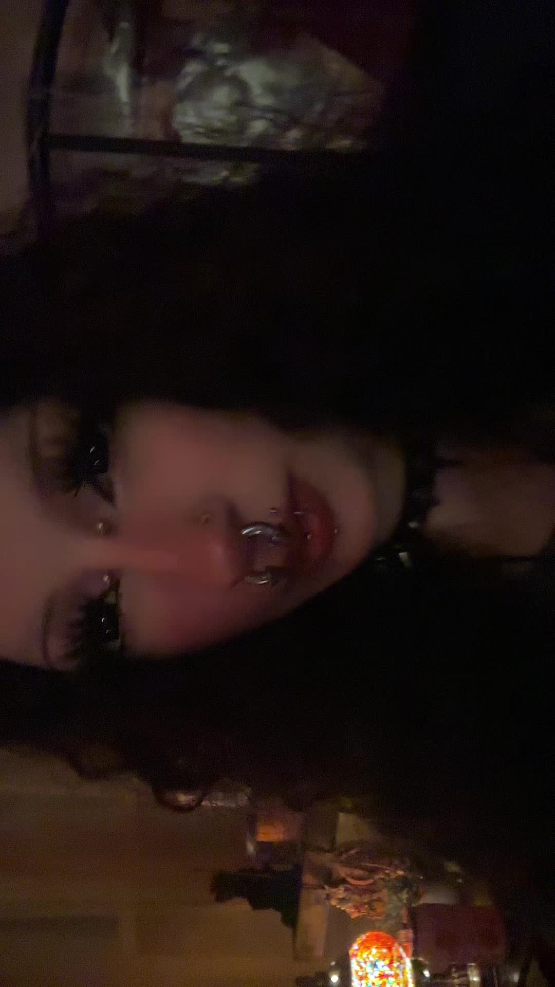 @𝐹𝒶𝓌𝓃 𐂂