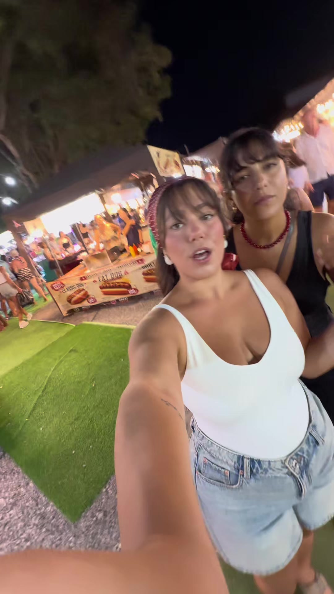 @hilarefaell