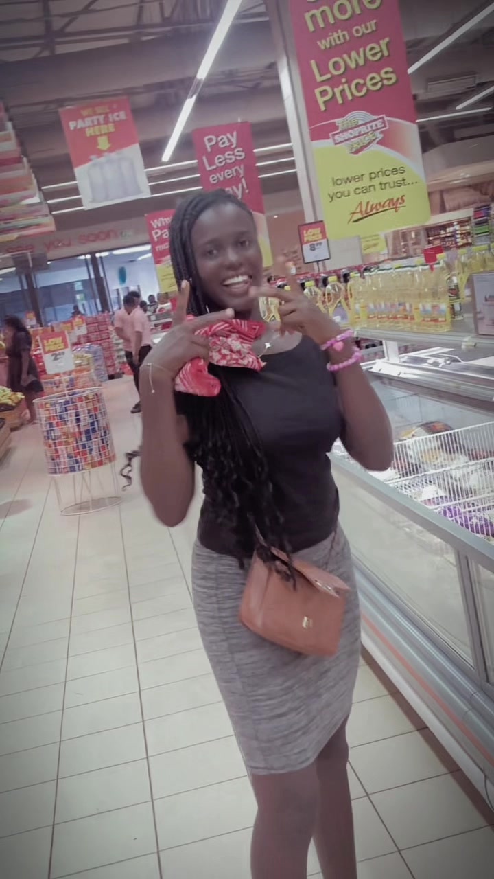 @🎀Akosua🌏💐🦋