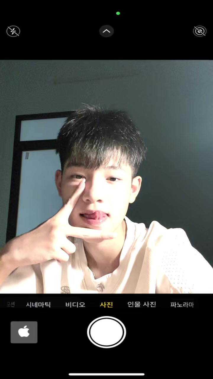 @𝙑𝙖̆𝙣 𝙏𝙧𝙪̛𝙤̛̀𝙣𝙜😪