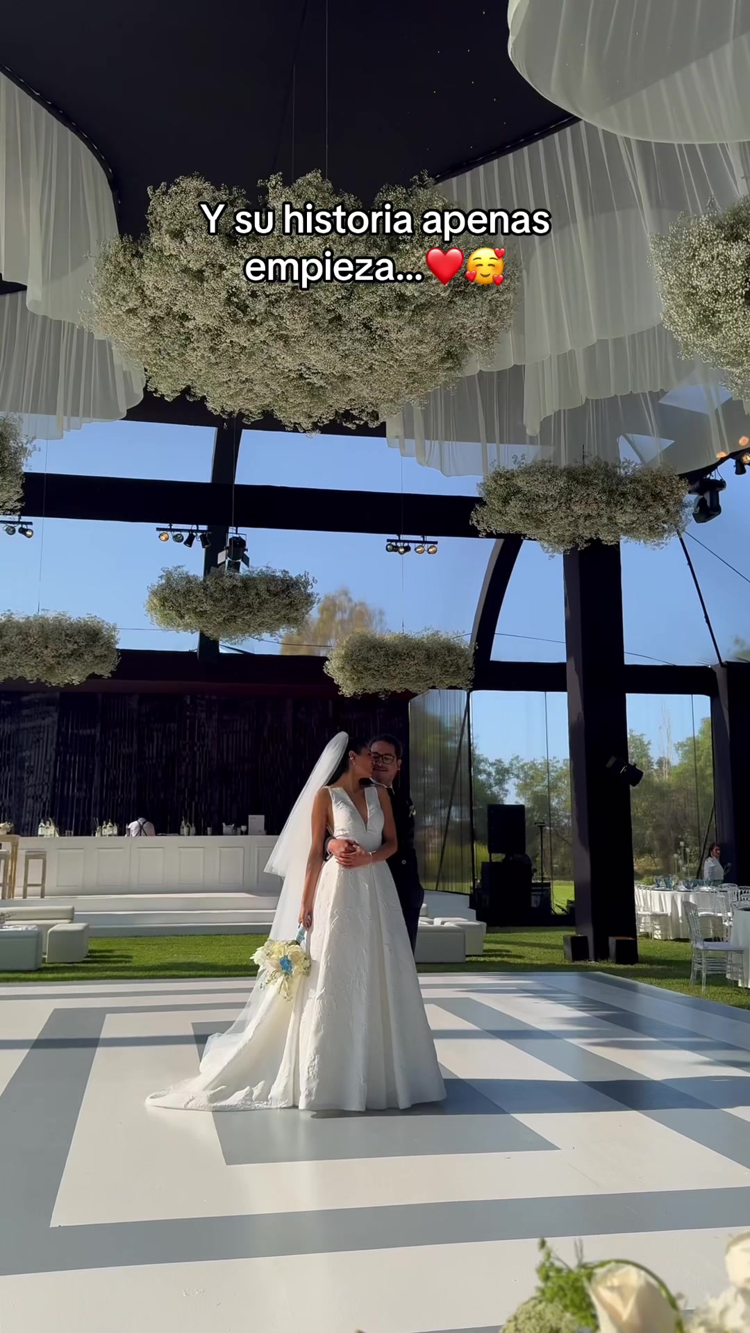@Esc&aacute;pate conmigo | 📲💍