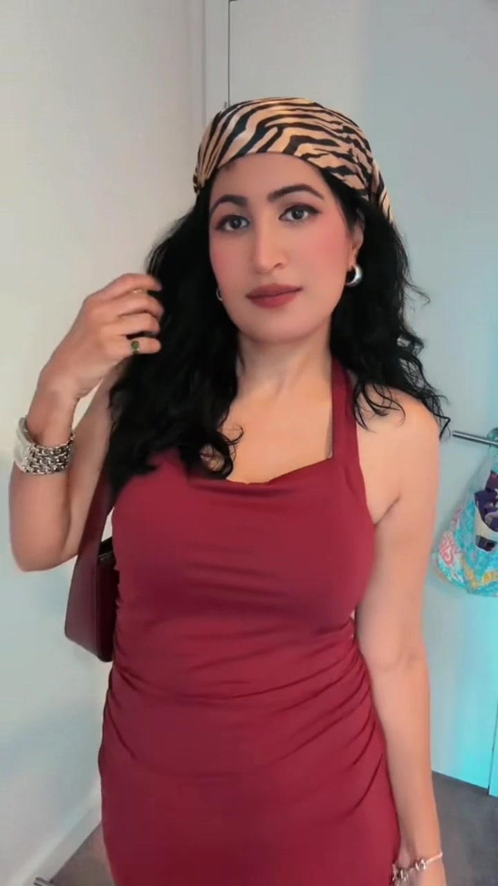 @Rheetu🦋