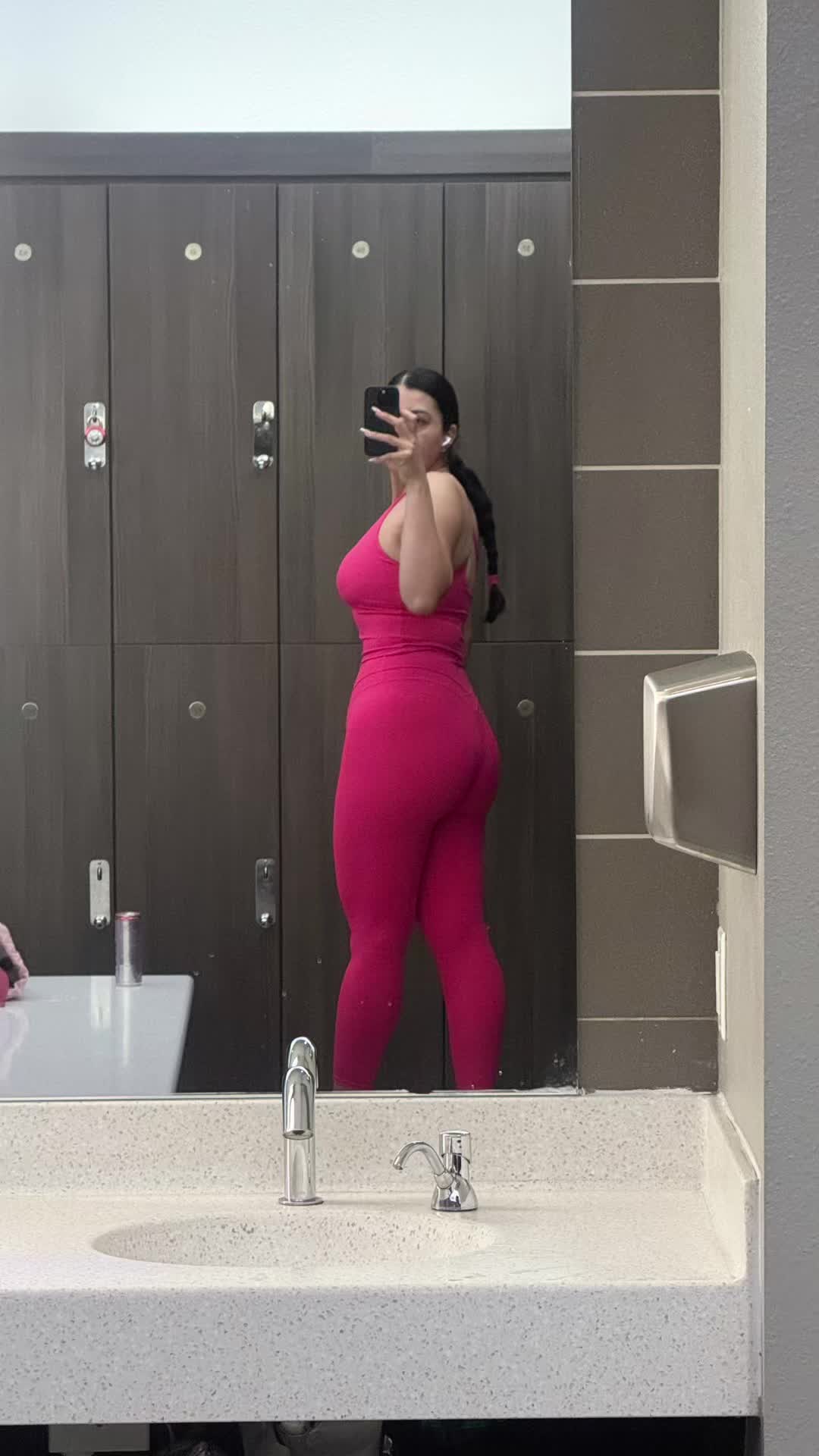 @LaBuenoA
