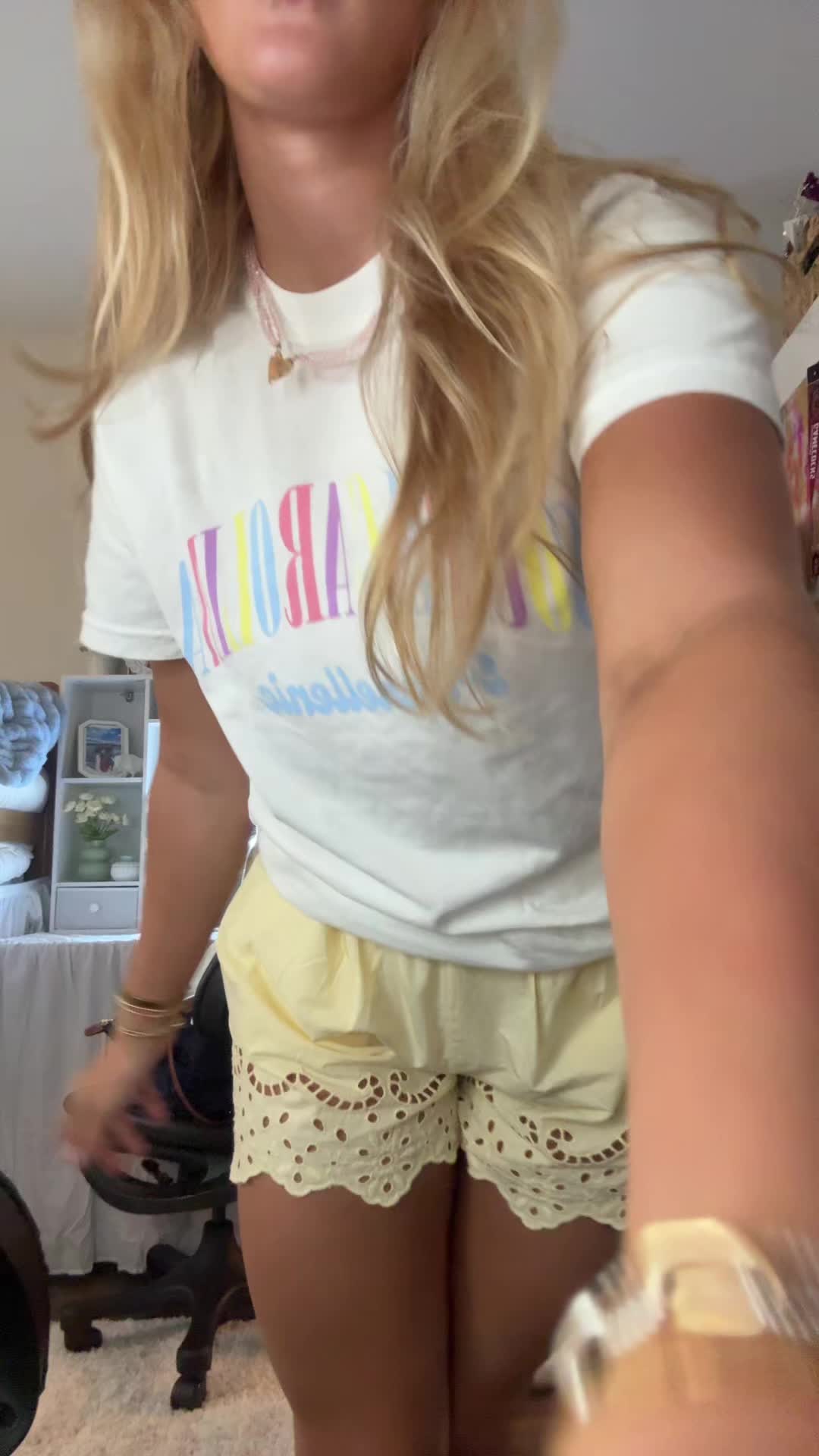 @laurenr