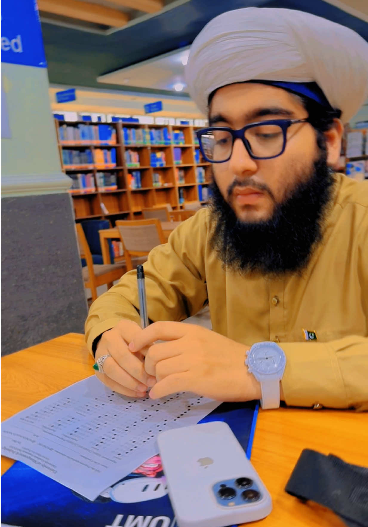 @🤍Hafiz Ahmad Saifi 🥀