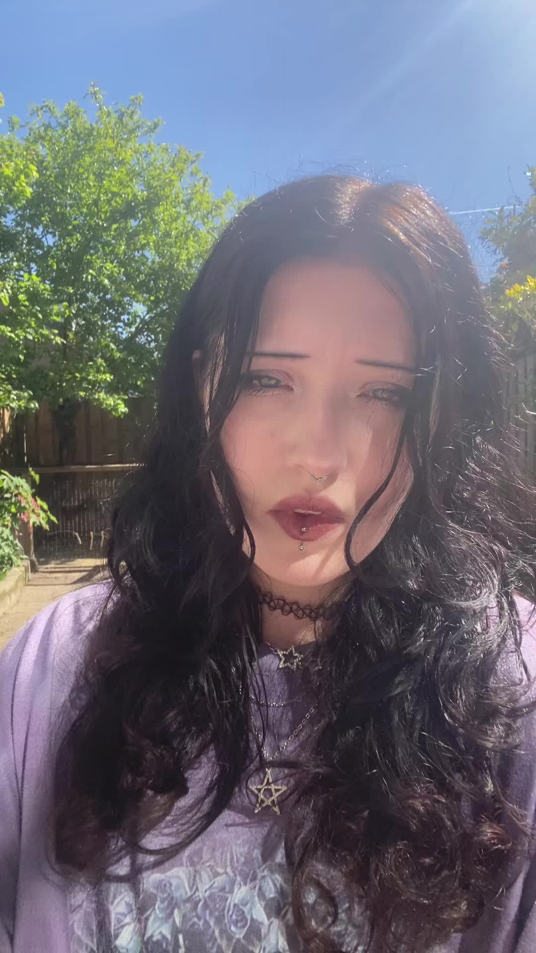 @Emma