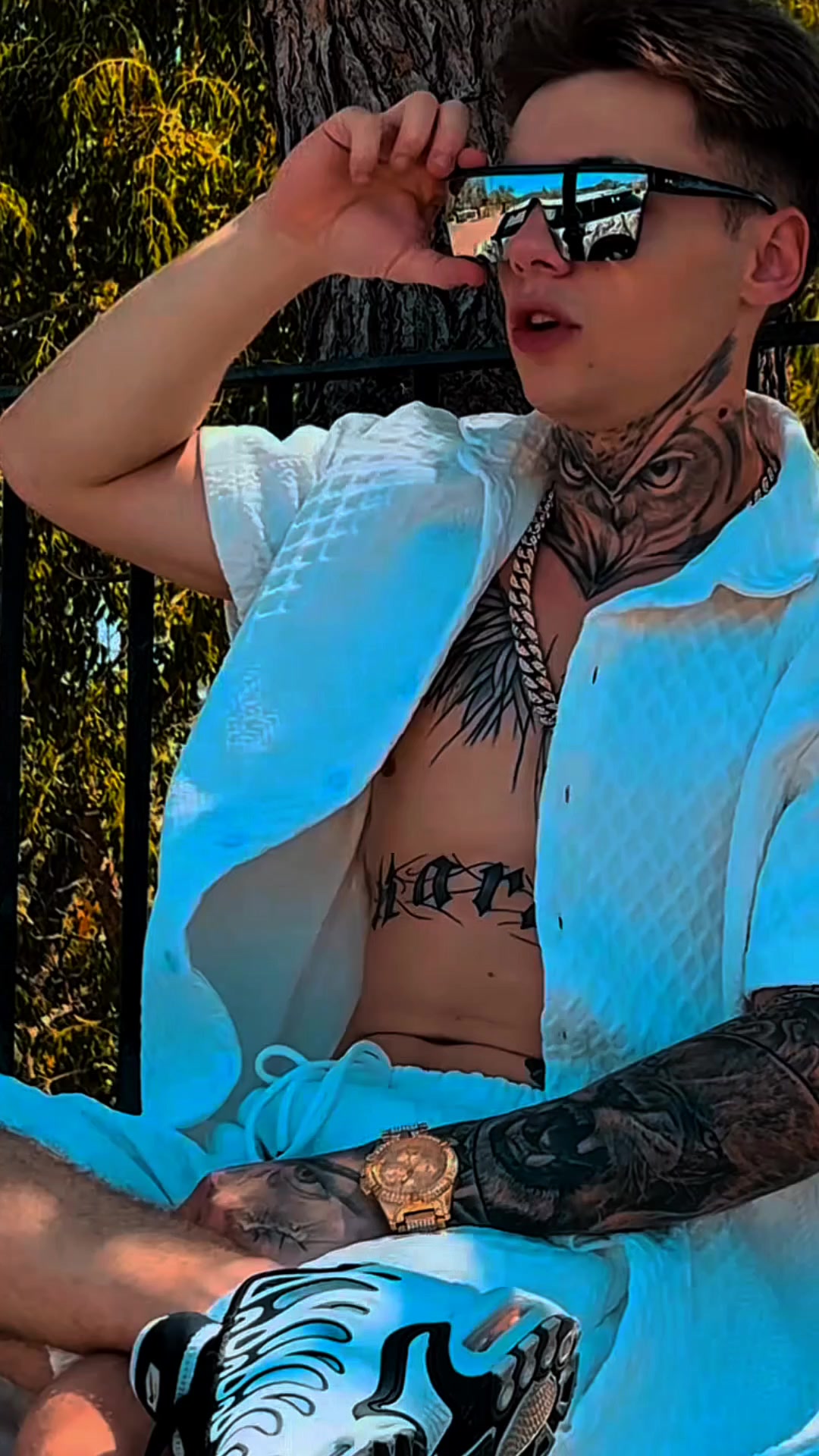 @𝗙𝗹𝘆_𝗦𝗻𝗼𝗪