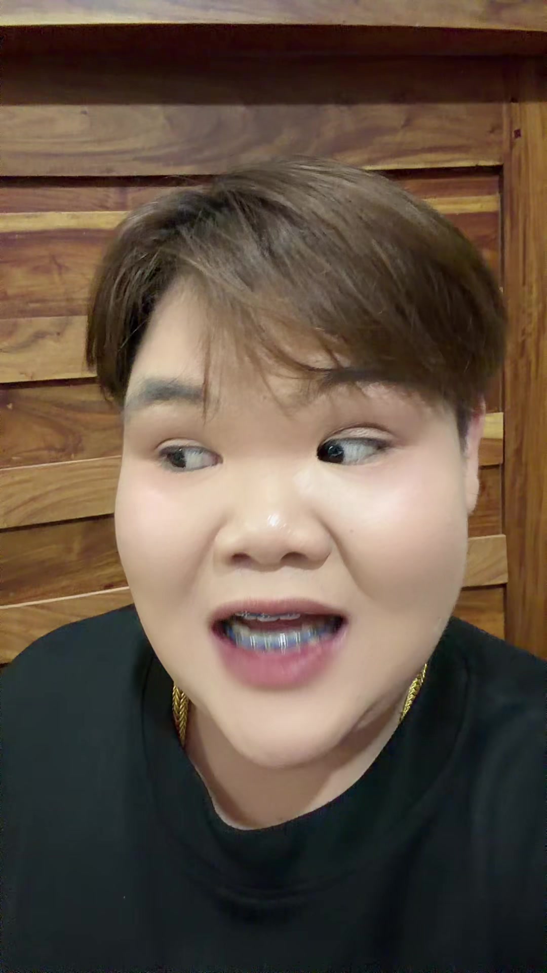 @แม่ผู้ใหญ่(ฉันบ่แม่นทอม)