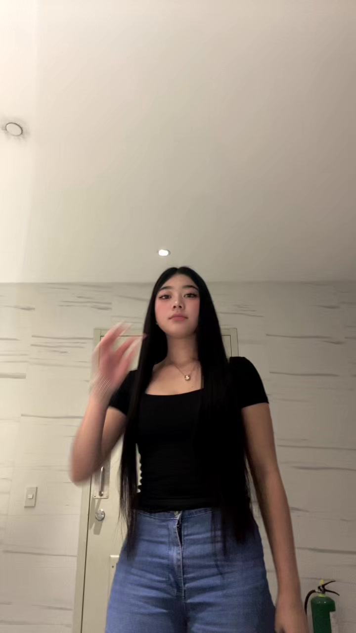 @marichoborela