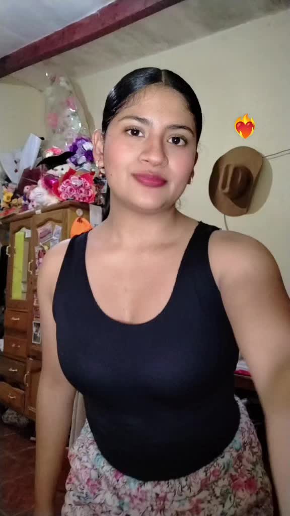 @SONIA🥰
