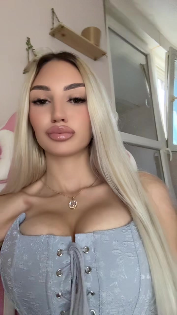 @🐍