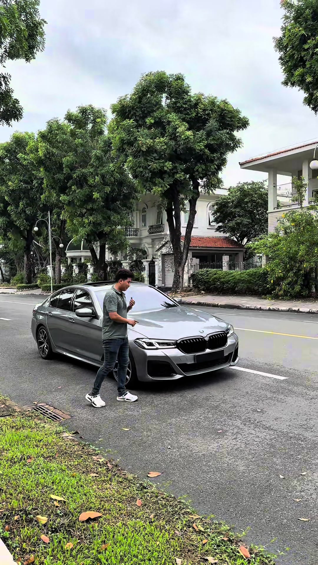 @T&Acirc;N XE LƯỚT