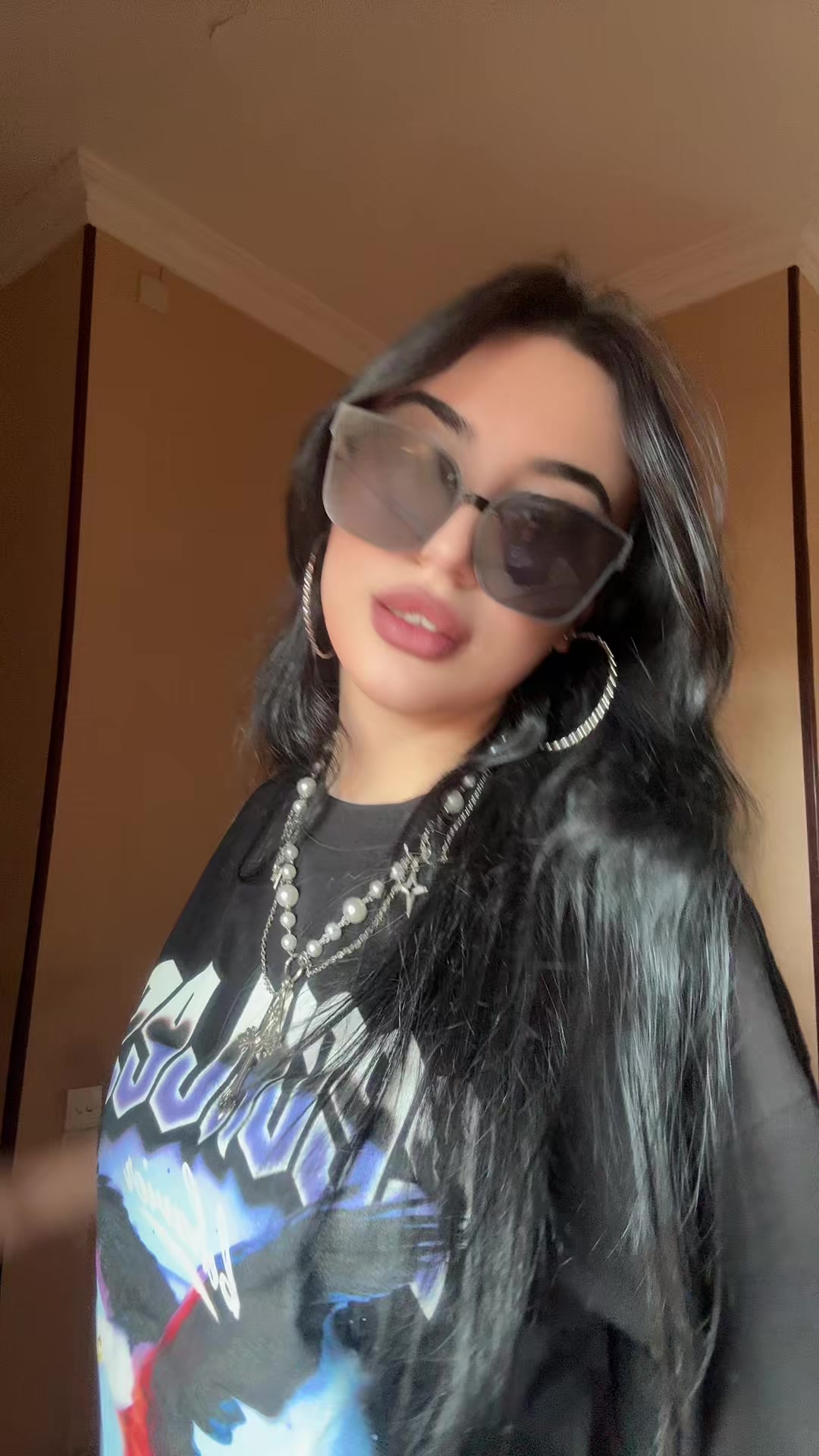 @𝟏𝟏:𝟏𝟏