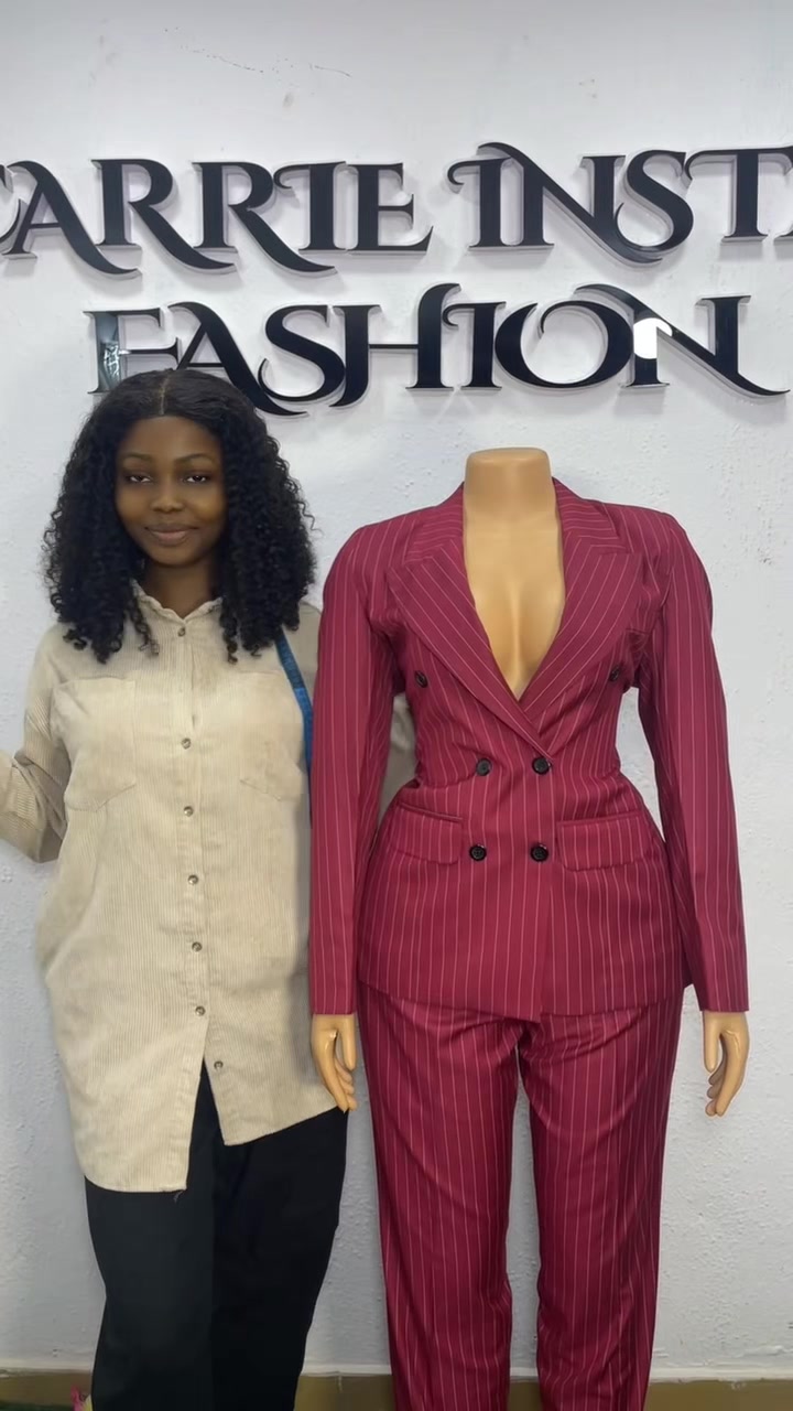 @FashionDesigner In AjaoEstate