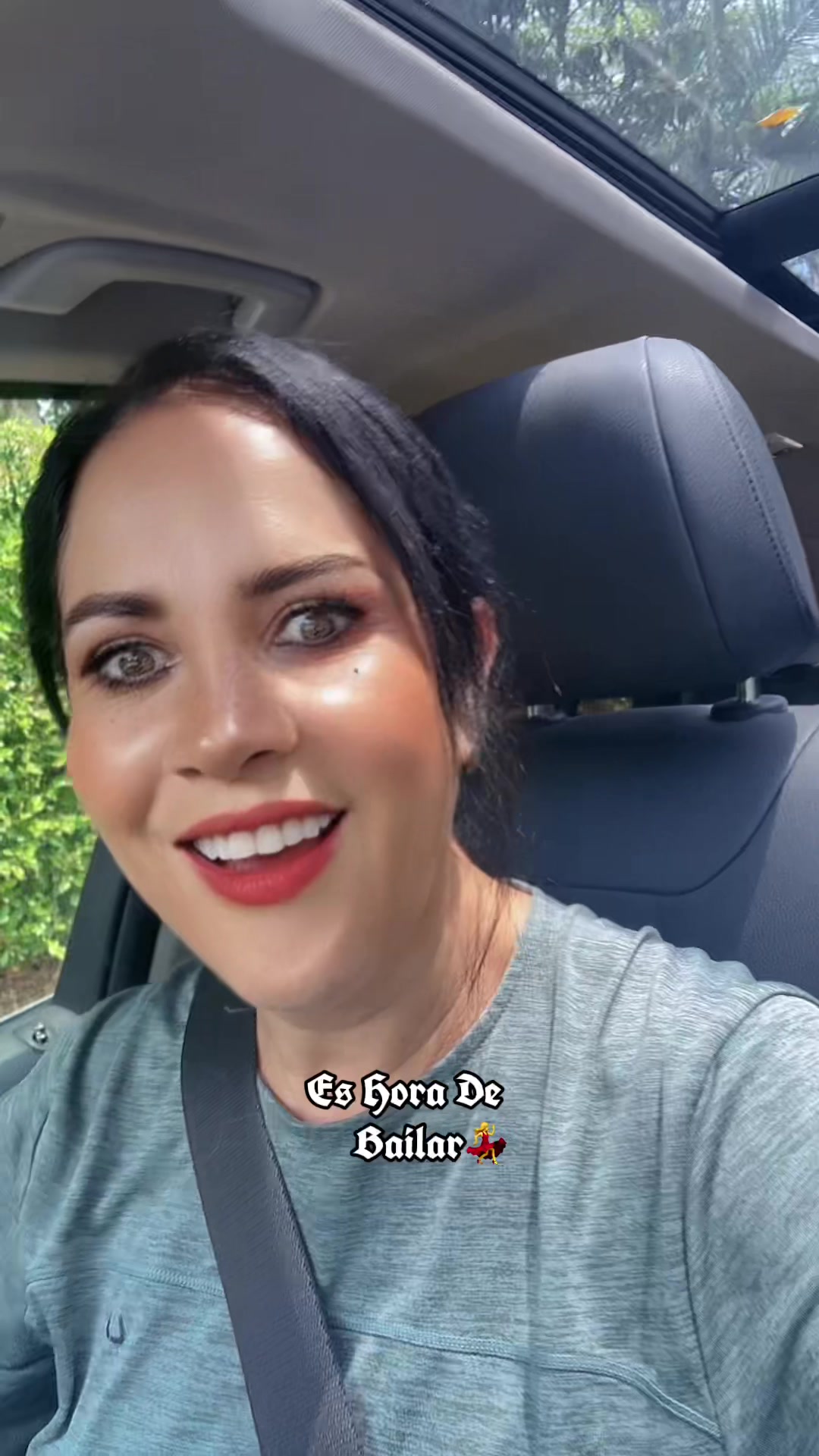 @Ángela Ruiz _ Te sigue