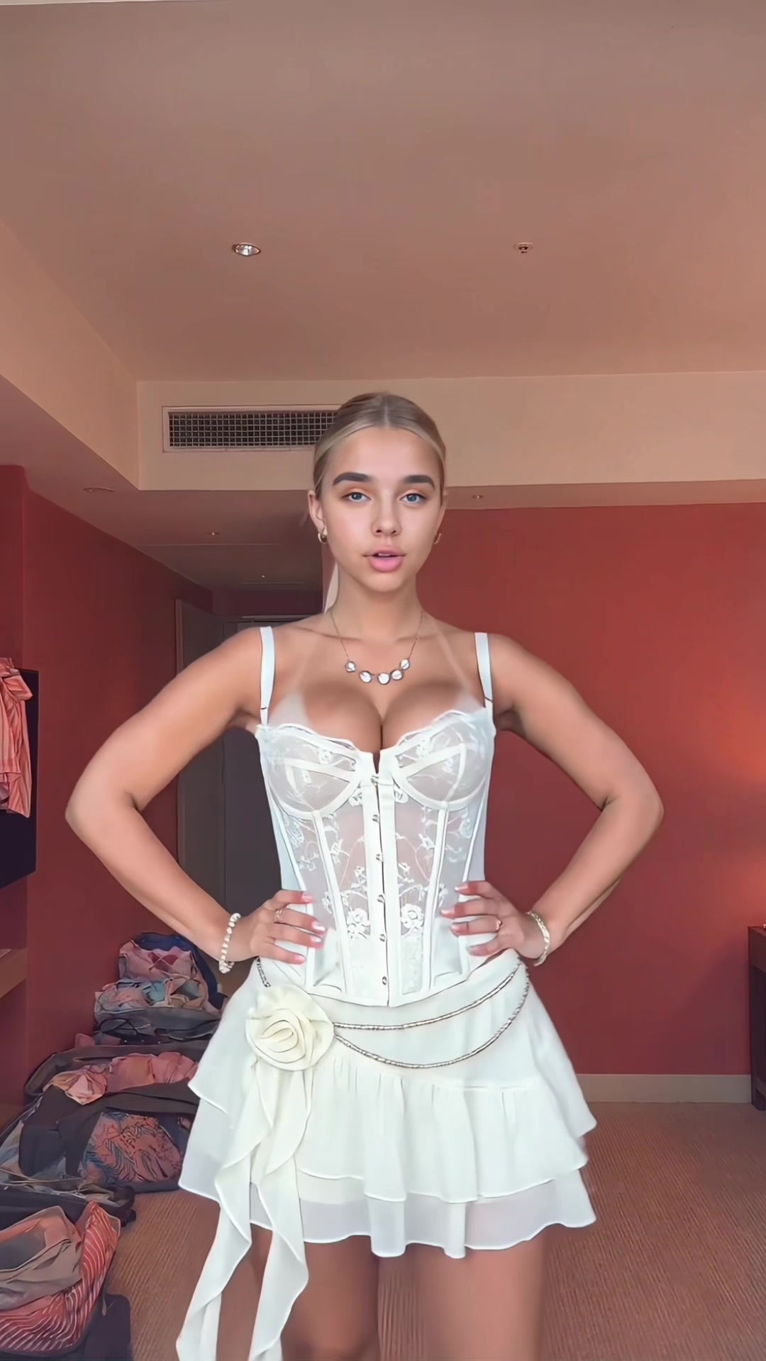 @Lily