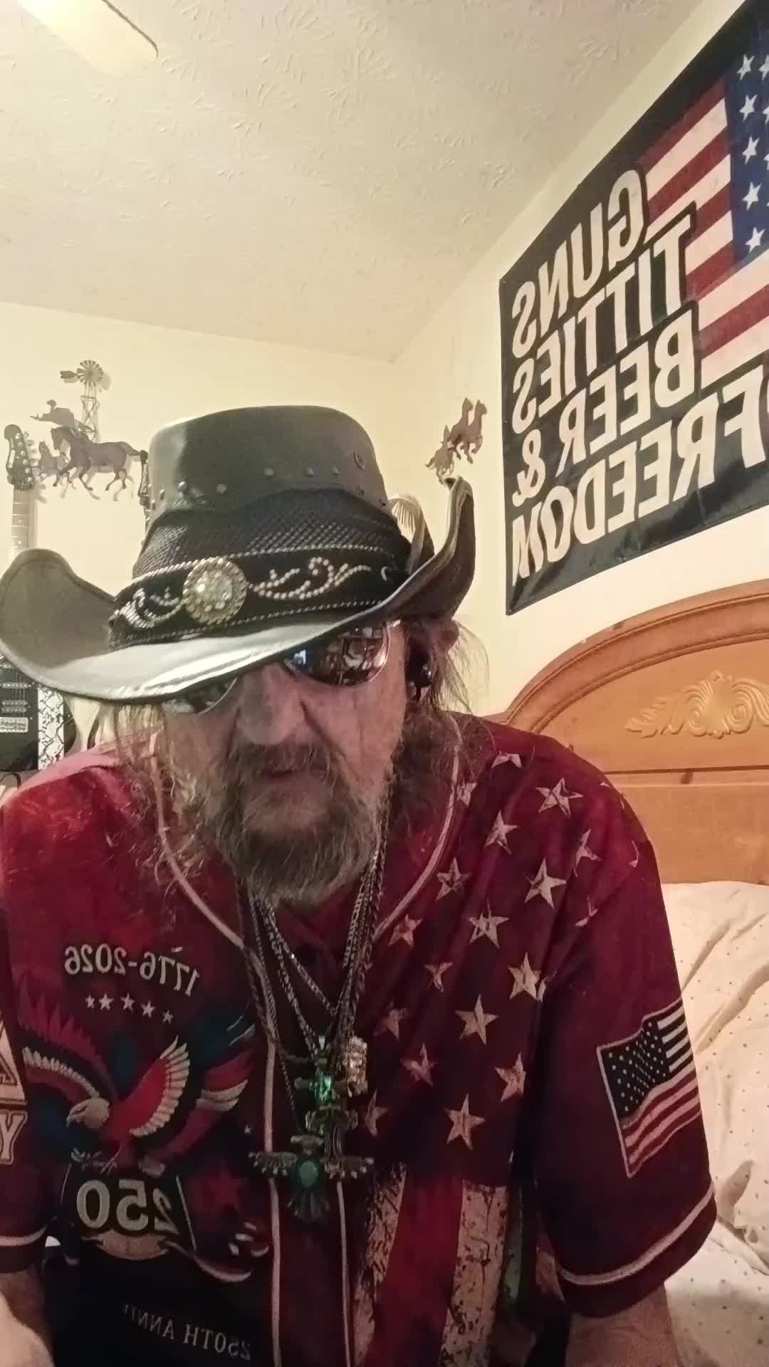 @couch180