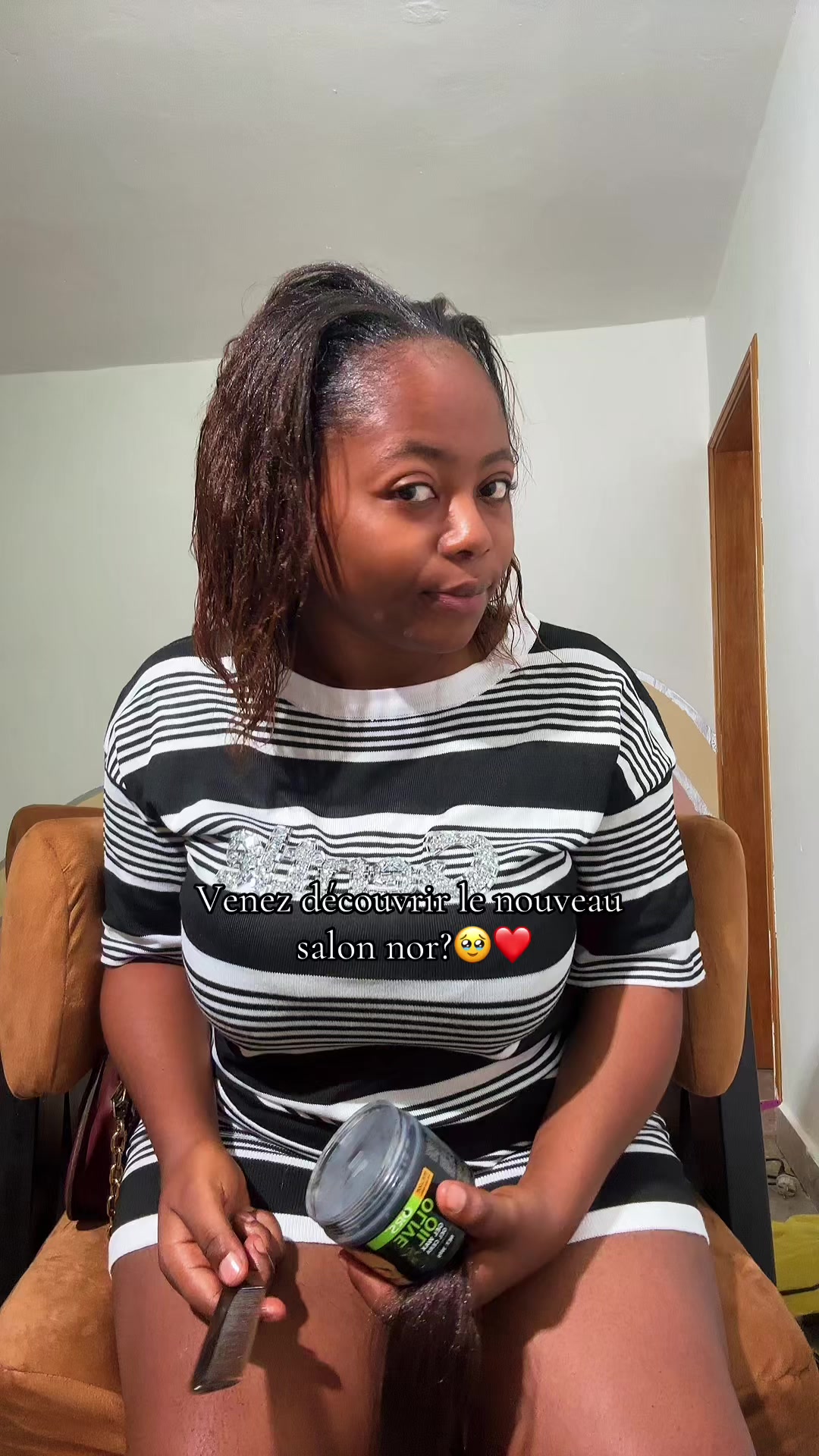 @laetyrelooking2