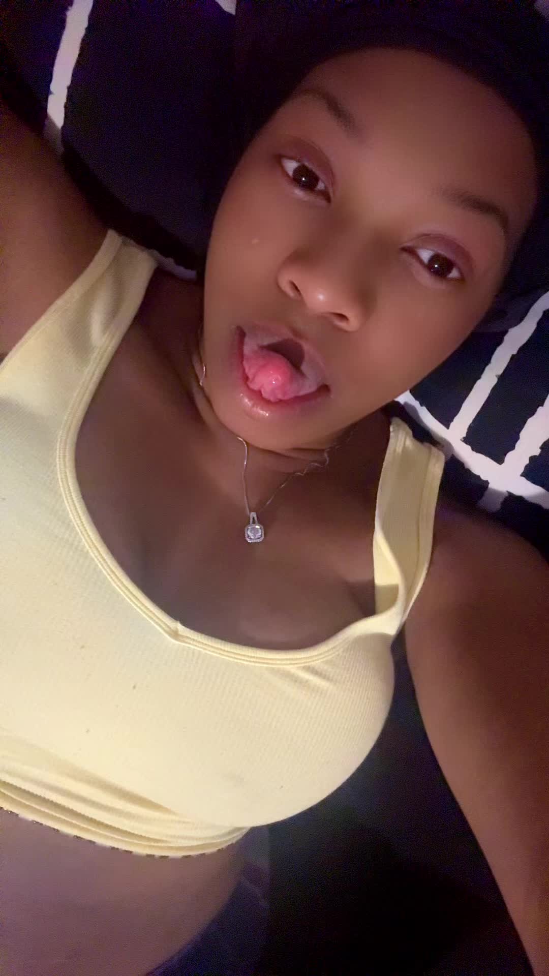@MamaNecy