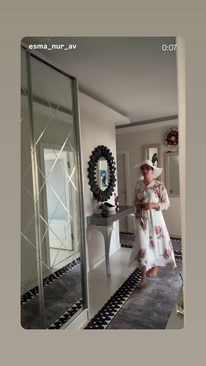 @Nur06