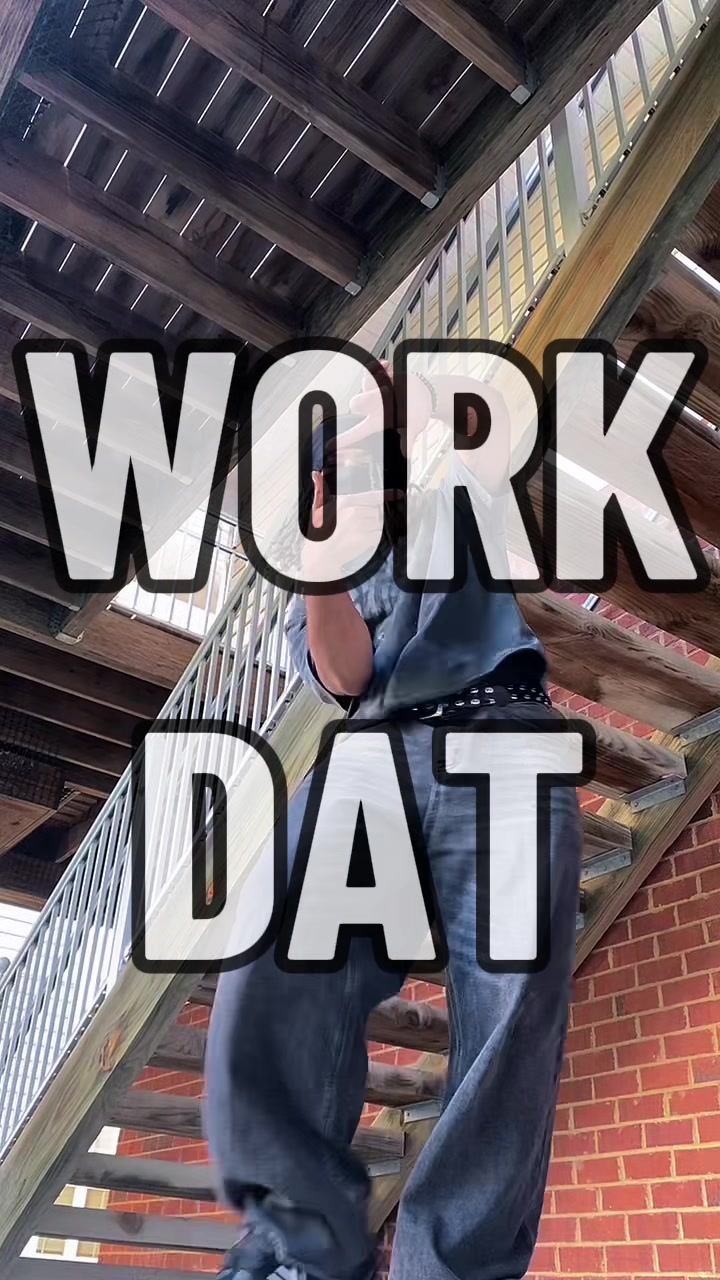 @Ay_Dot