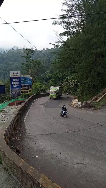 @SITINJAU LAUIK PADANG