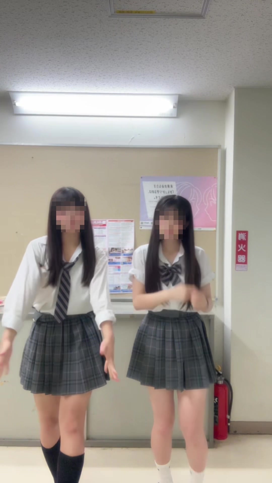 @ひ
