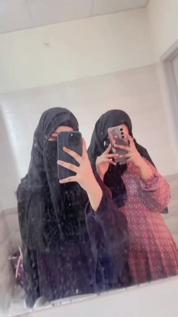 @꧁ Areeѕнa Meнar ꧂👑
