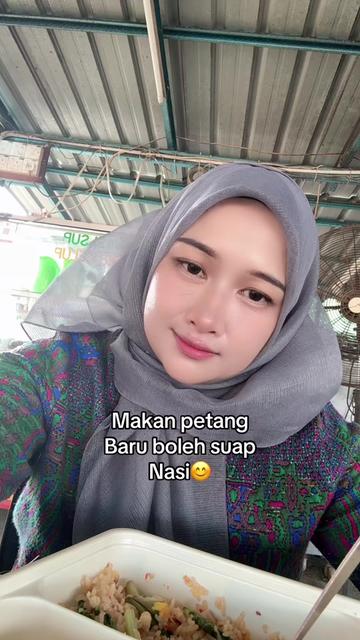@Tengku Azura