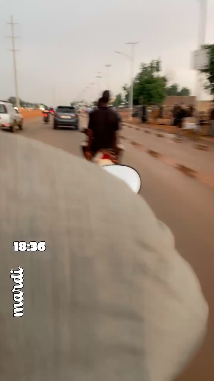@𝓜𝓲𝓴𝓪𝓜𝓸𝓿𝓮𝓼⚡️