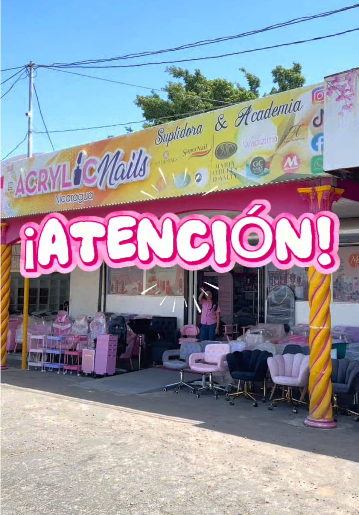 @Acrylic Nails Nicaragua