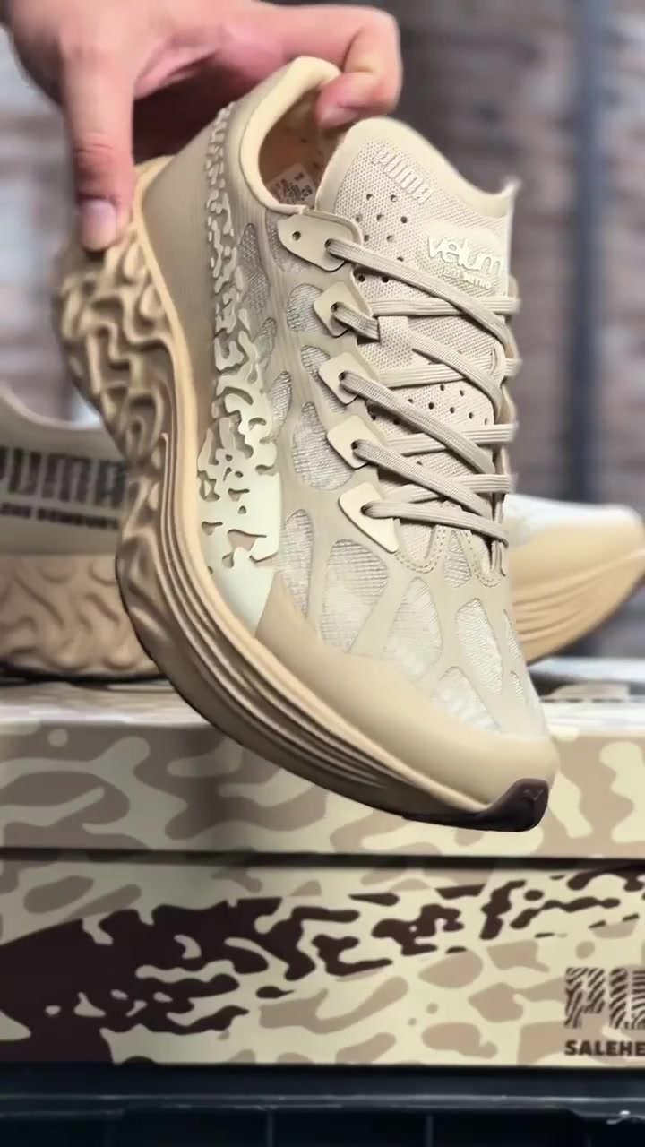 @Sneaker Freaker