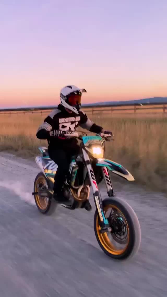 @adam.exc
