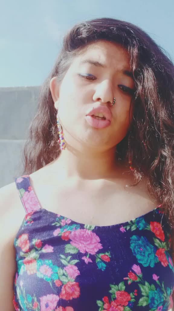 @👑SHREYA BIGHAMAL👑