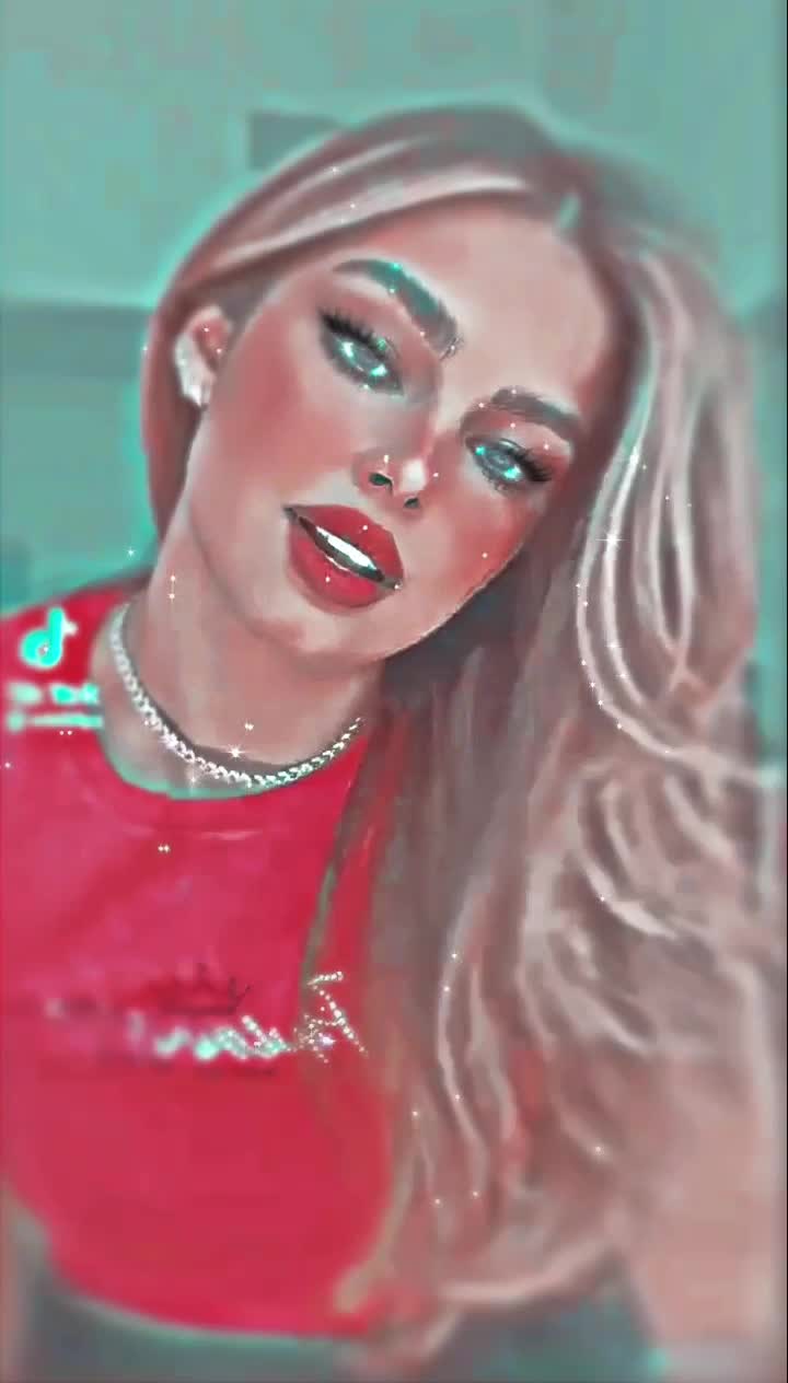 @✦ ࣪ ˖ qυєєи мαкι