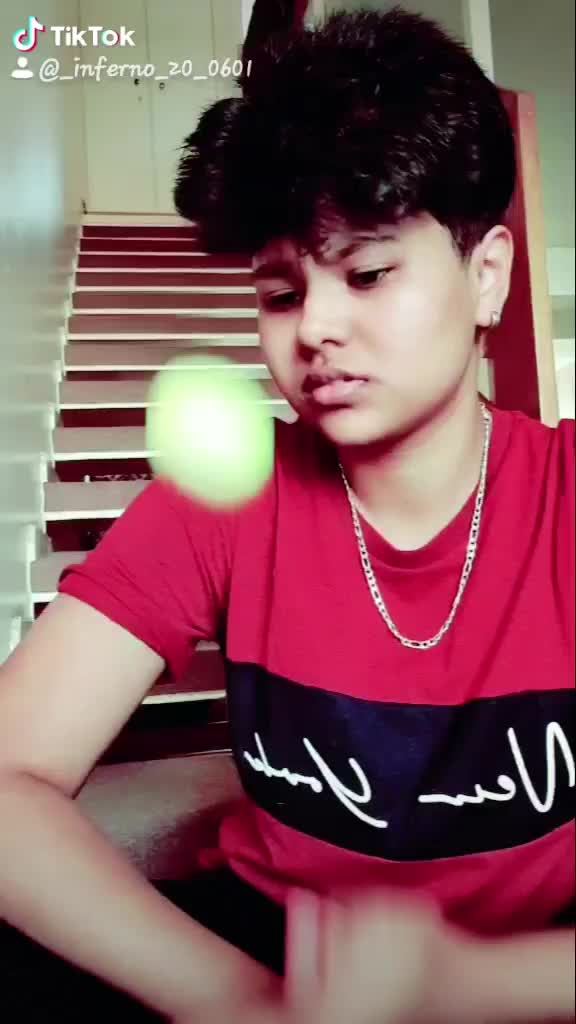 @👑 Riya 👑