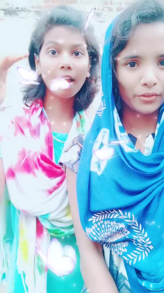 @Kavya◉‿◉
