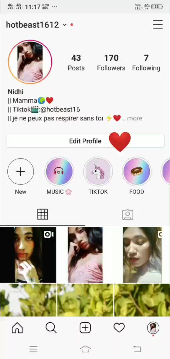 @👑Nidhi Prabhudesai