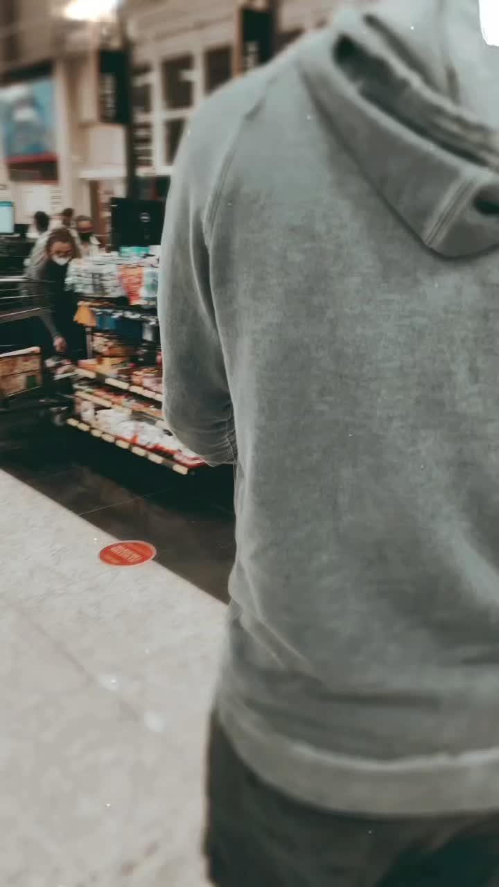 @L&iacute;via Alto&eacute;