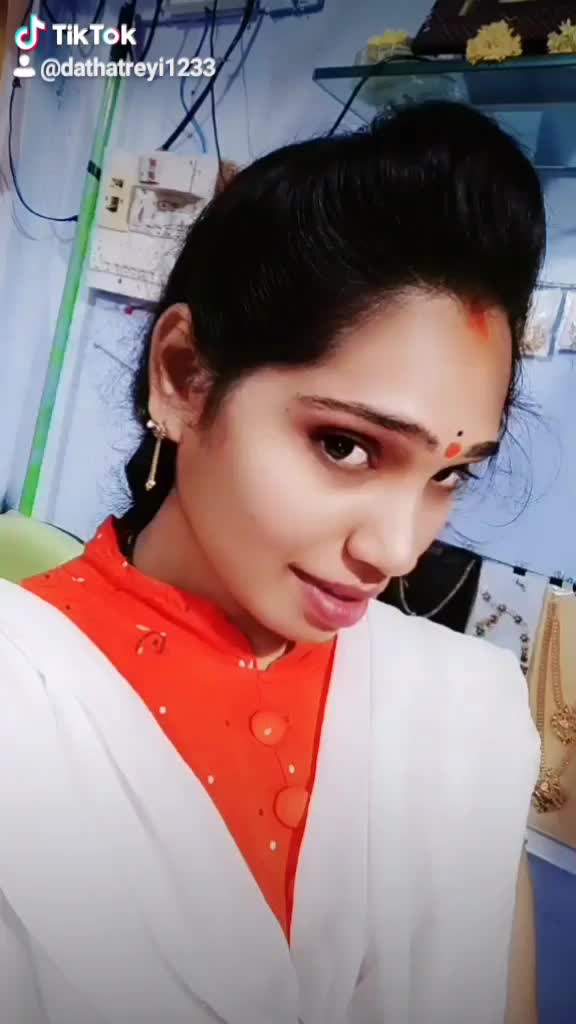@dathatreyi1233